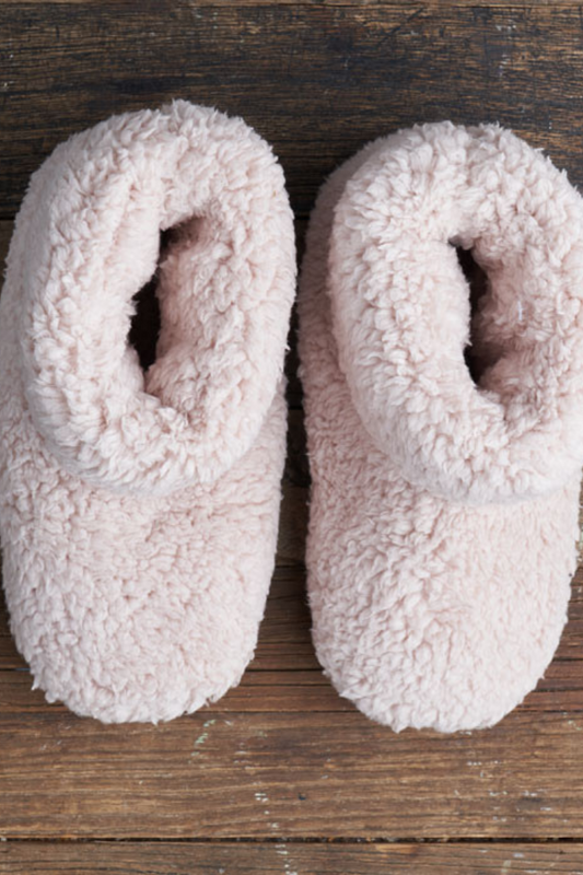 Easy Slip-on Ankle-High Round Toe Fleece Upper Faux Fur lining Soft Sole Bootie Slipper in Blush